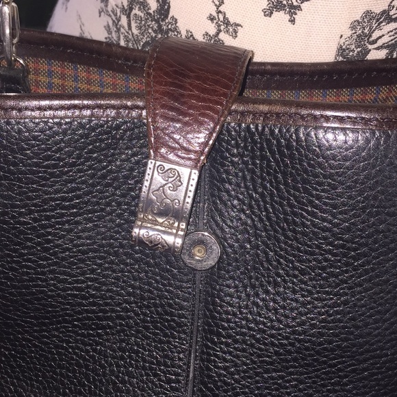 Brighton purse.  Removable strap - Picture 4 of 9